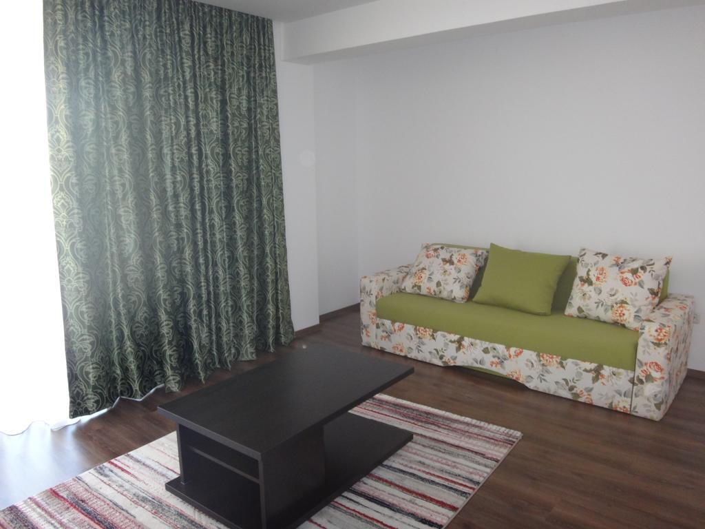 M13 Apartments Navodari Ngoại thất bức ảnh