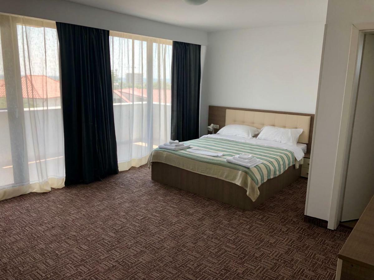 M13 Apartments Navodari Ngoại thất bức ảnh